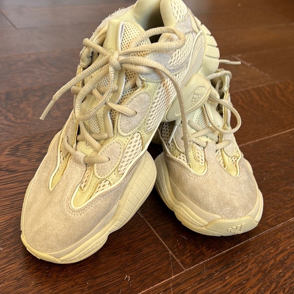 Yeezy 500 ‘super moon yellow’ size 6 - Picture 3 of 14